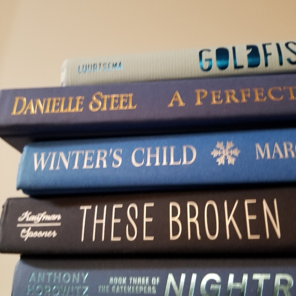 Blue Books for Decor - Picture 6 of 6